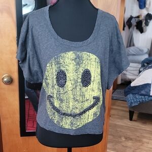 Classic Gray Smiley Face Cropped T Shirt